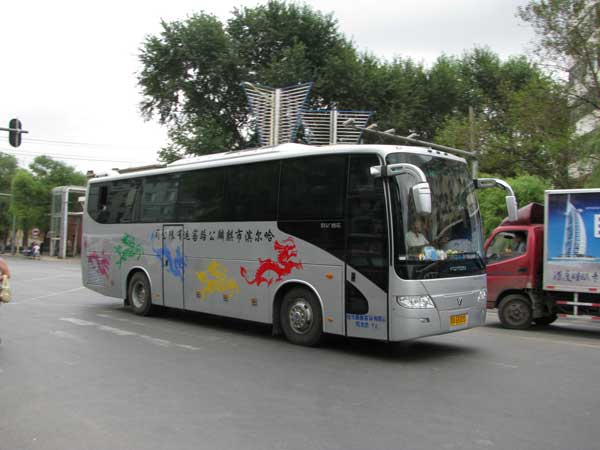 深圳旅游包車