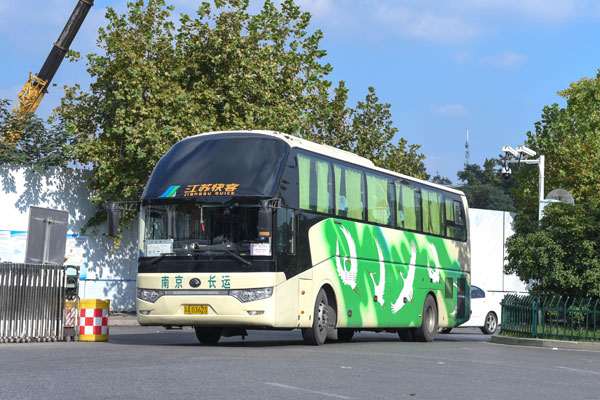 深圳大巴包車對城市交通帶來哪些好處?